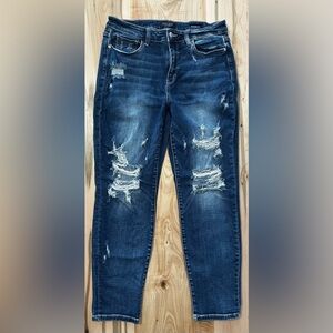 Women’s Judy Blue Boyfriend Fit Jeans with Distressing size 13/31